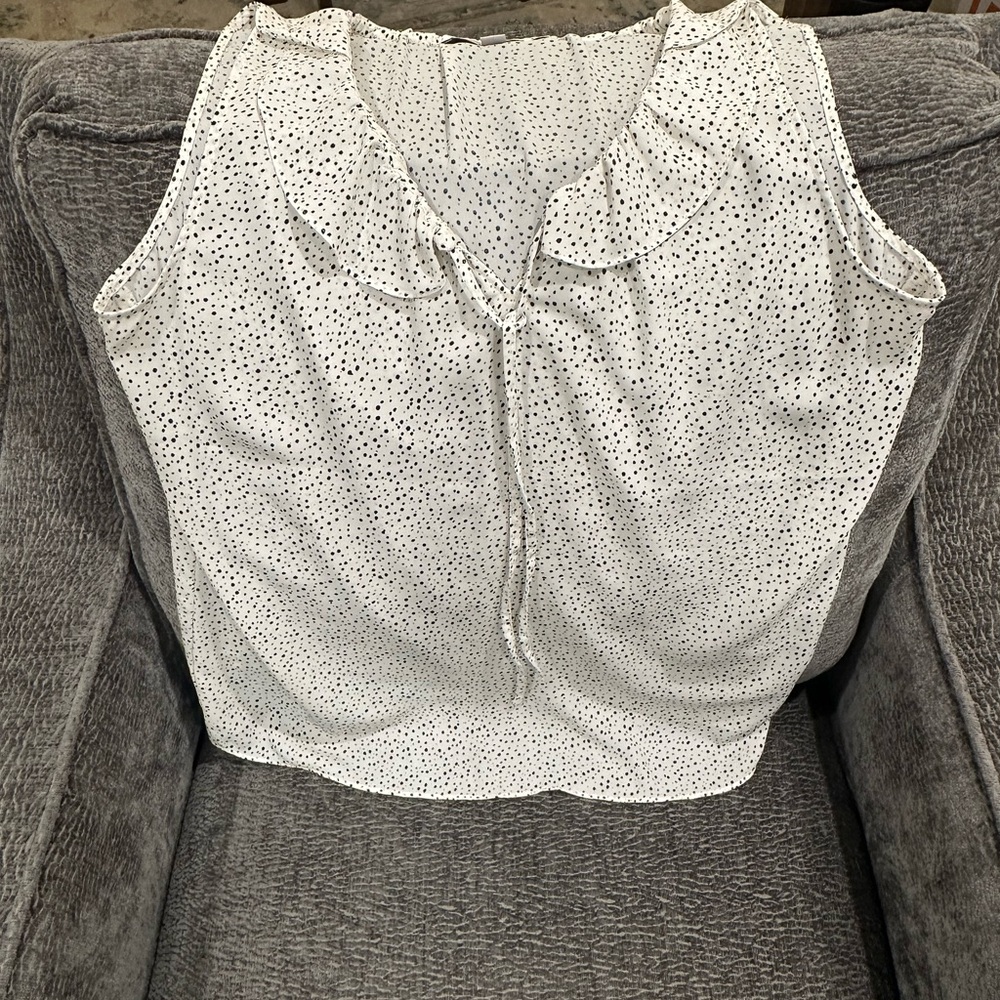 LOFT Cream Sleeveless Ruffled Blouse with Peter Pan Collar